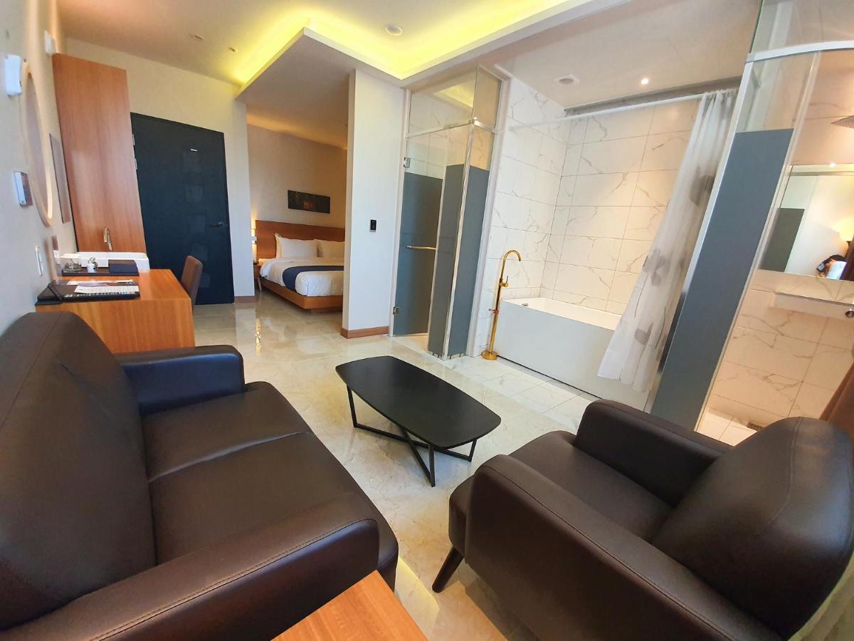 Benikea Hotel Yangsan Luaran gambar