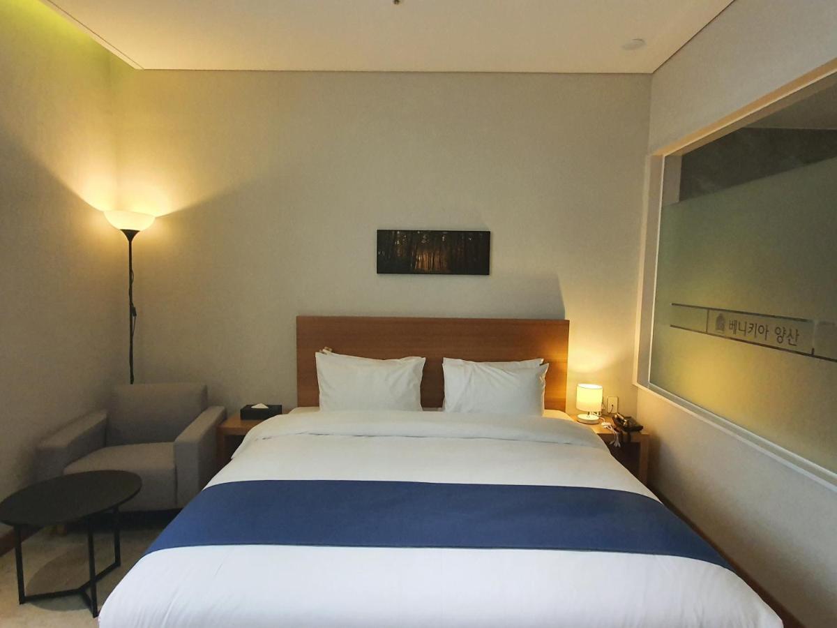 Benikea Hotel Yangsan Luaran gambar
